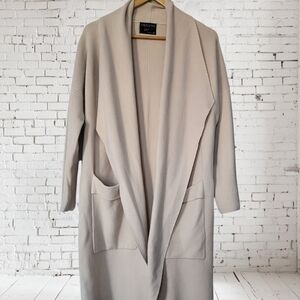 Open Cardigan BRAND-NEW without Tag .Chic ,Elegant ,%50 Viscose,%28  Polyester.